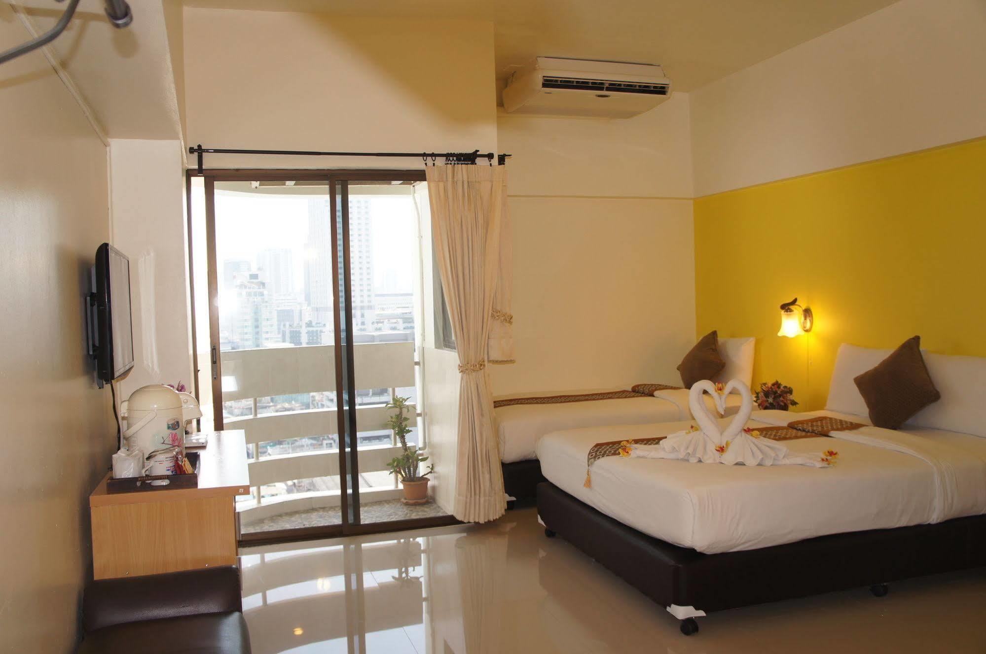 The Nest Serviced Apartment Bangkok Exterior foto